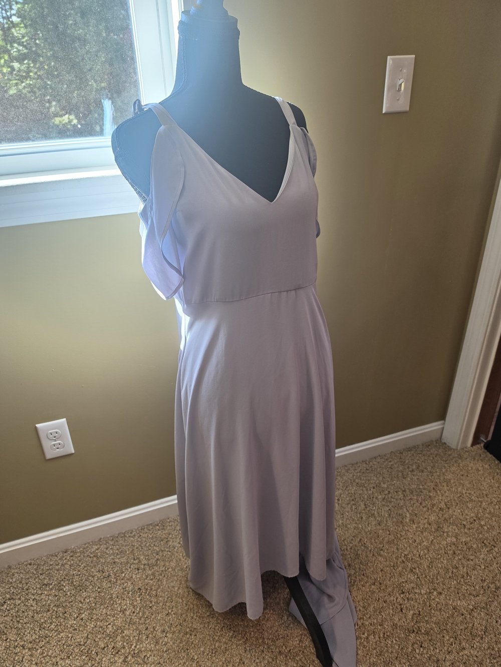 Express Lavender V-Neck Cold-Shoulder Maxi Dress
